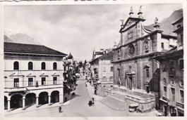 Bellinzona - Piazza della Collegiata