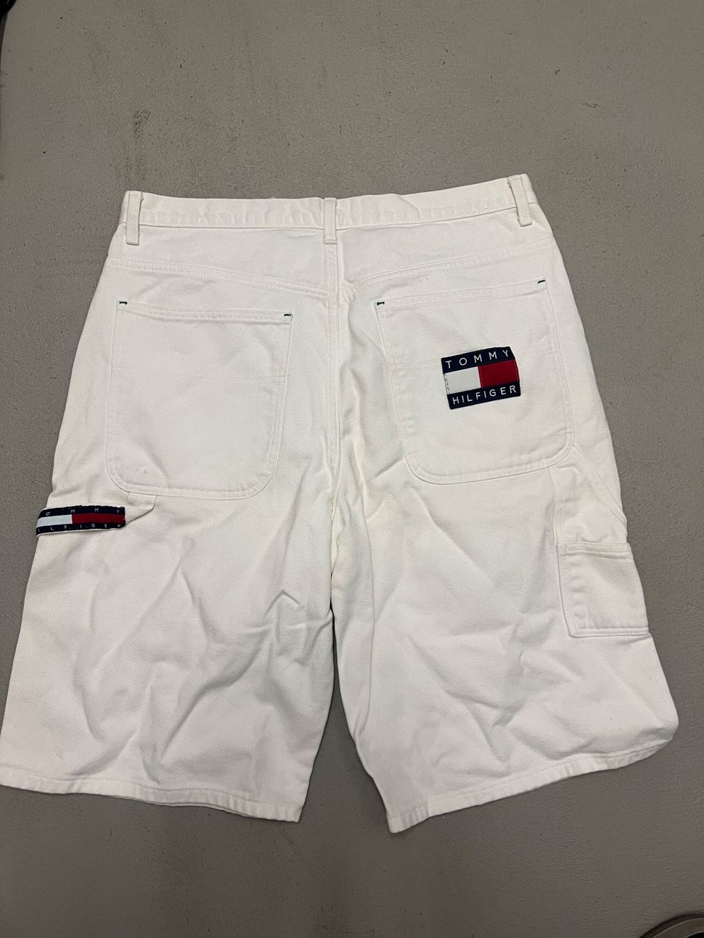 Pantaloni: Tommy Hilfiger Shorts W38 – Usato da Uster venduto da ERIC7777777