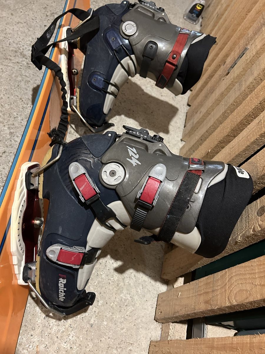 Boards: Snowboard SCOTT Strike – D'occasion à Bevaix par pel_yw5v 4