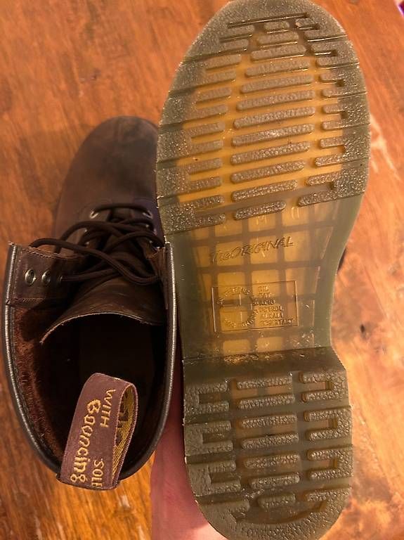 Scarpe da uomo: Doc Martens Boots braun Gr. 41 - neuwertig – Usato da Basel venduto da Sch_yst7 3