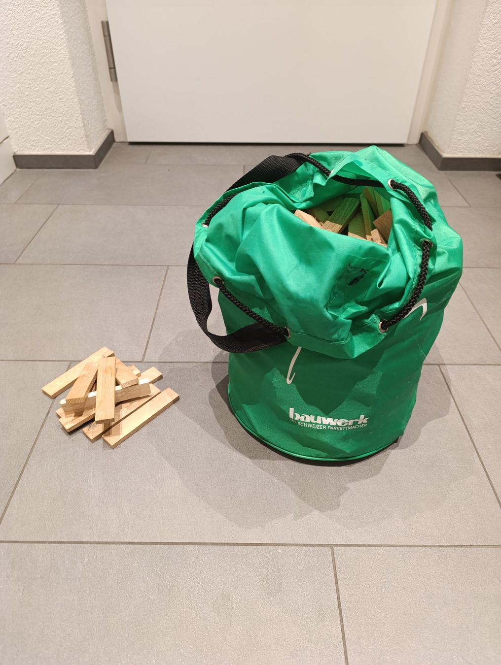 Spielzeuge: Holzbausteine – Gebraucht aus Stein AR von rom_r85r