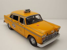 Sun Star - Checker A11 New York Cab Taxi 1981 gelb - 1:18