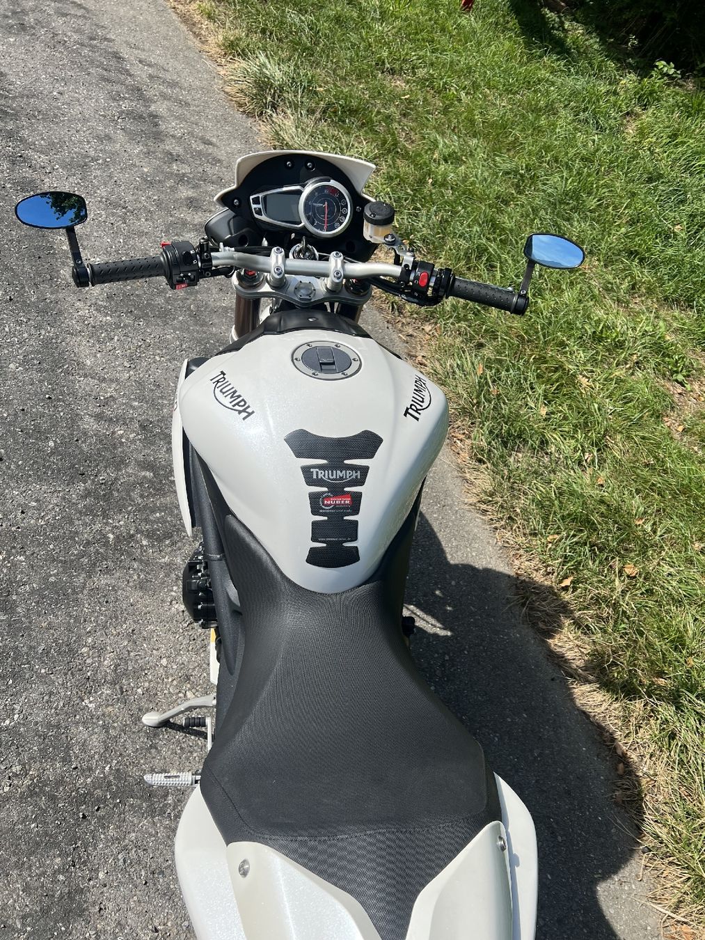 Triumph Strada: Triumph Speed Triple 1050 Jg. 2011 – Usato da Krauchthal venduto da bidu72 2