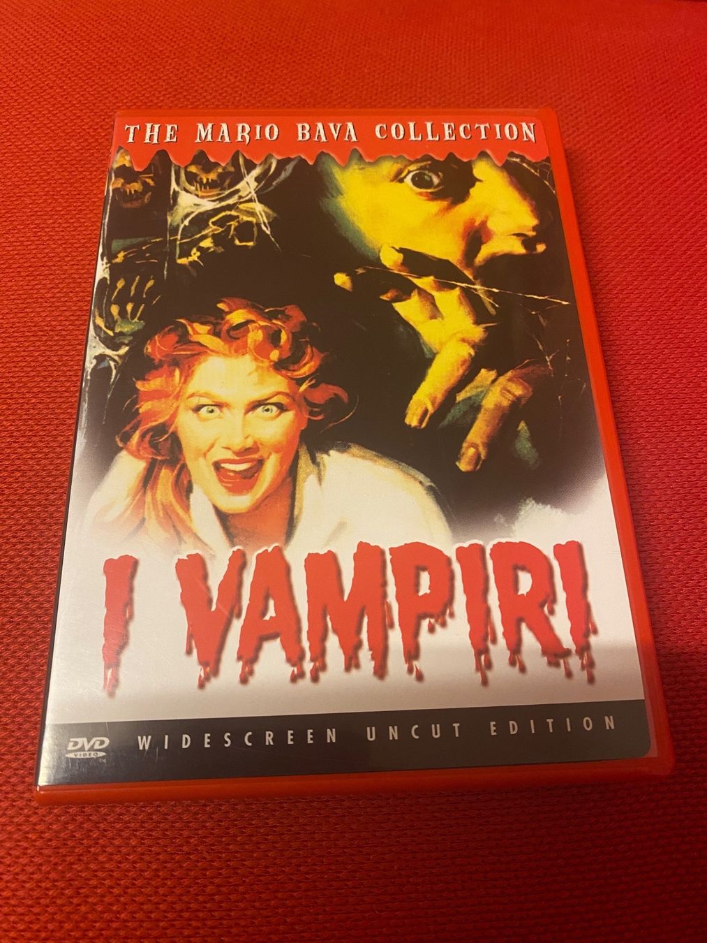 Alle DVDs: I Vampiri – Neu (gemäss Beschreibung) aus Einsiedeln von Penguin_Holmes