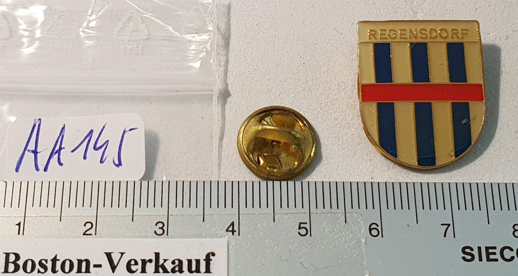 Placchette & Badge: AA145 - Pin Gemeindewappen Regensdorf – Usato da Reinach BL venduto da Boston-Verkauf 1