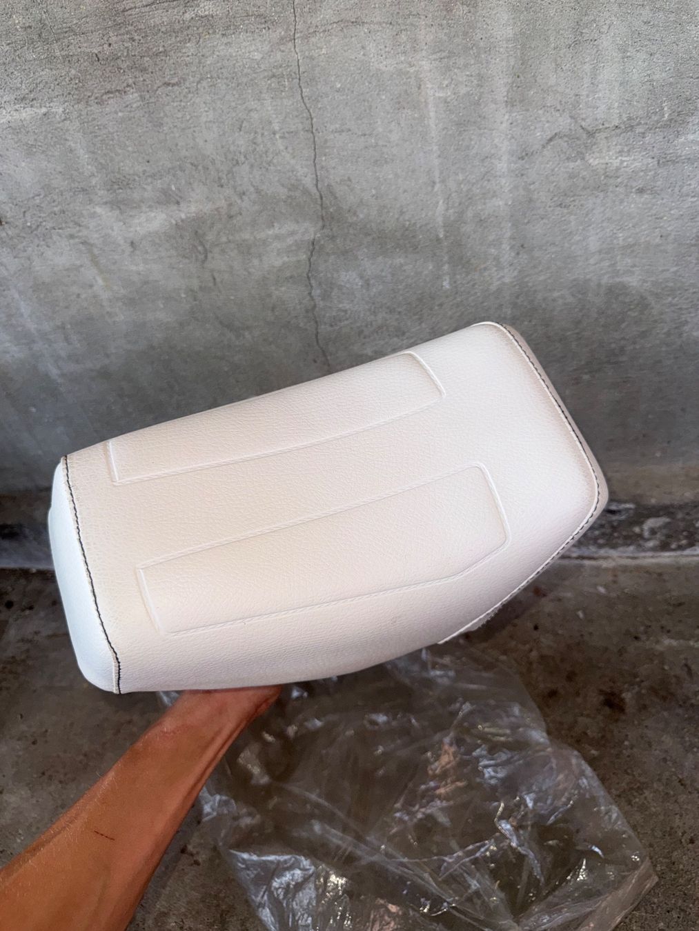 Piaggio Pièces pour mobylette: Piaggio Ciao Sattel Weiß NOS – D'occasion à Fahrni b. Thun par berger_tuning34 4