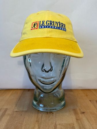 Vintage Y2K Cap Gruyère Käse