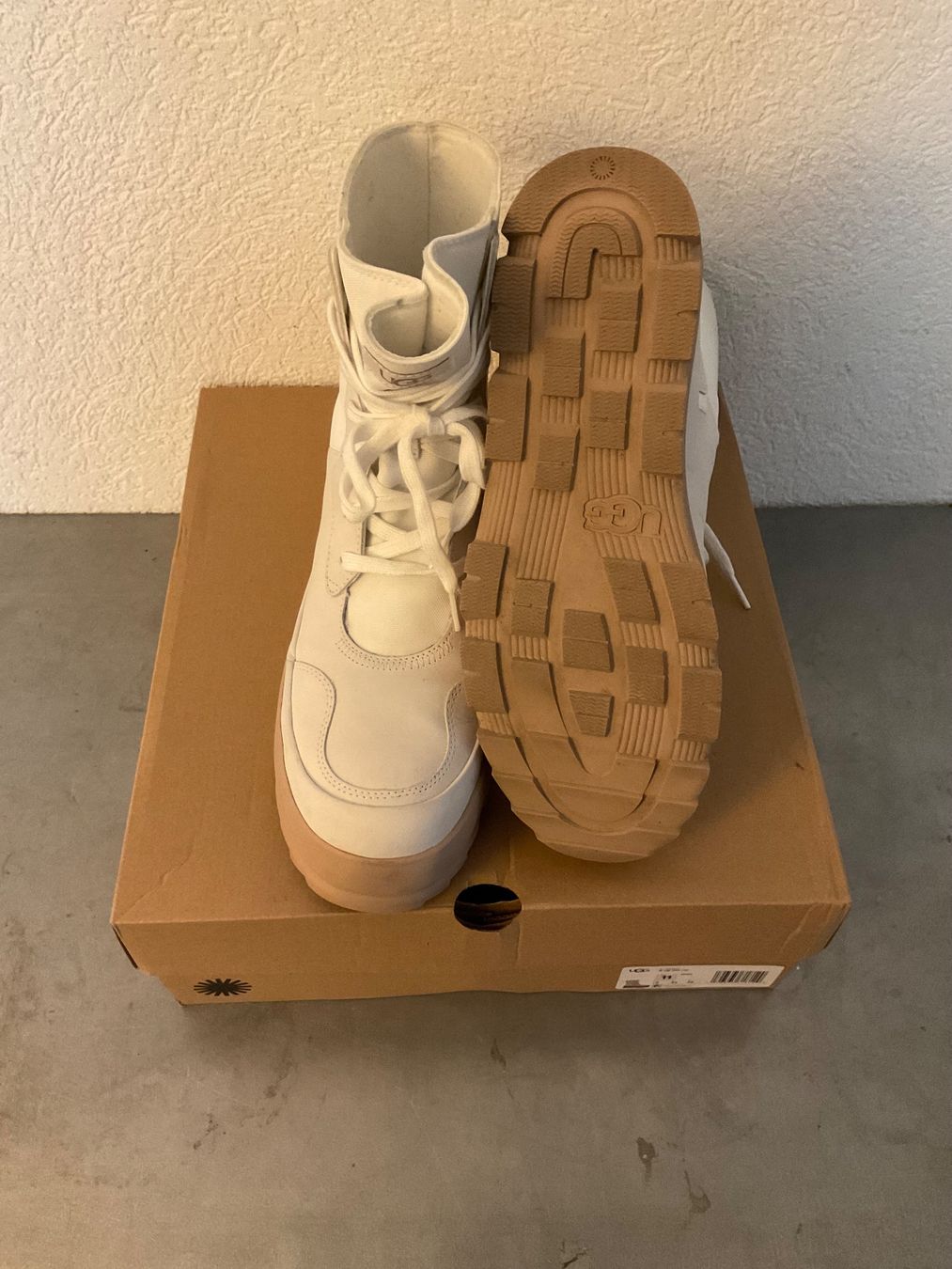 Ugg Damenschuhe: UGG pt. 42 – Neu (gemäss Beschreibung) aus Chippis von Mecla 3