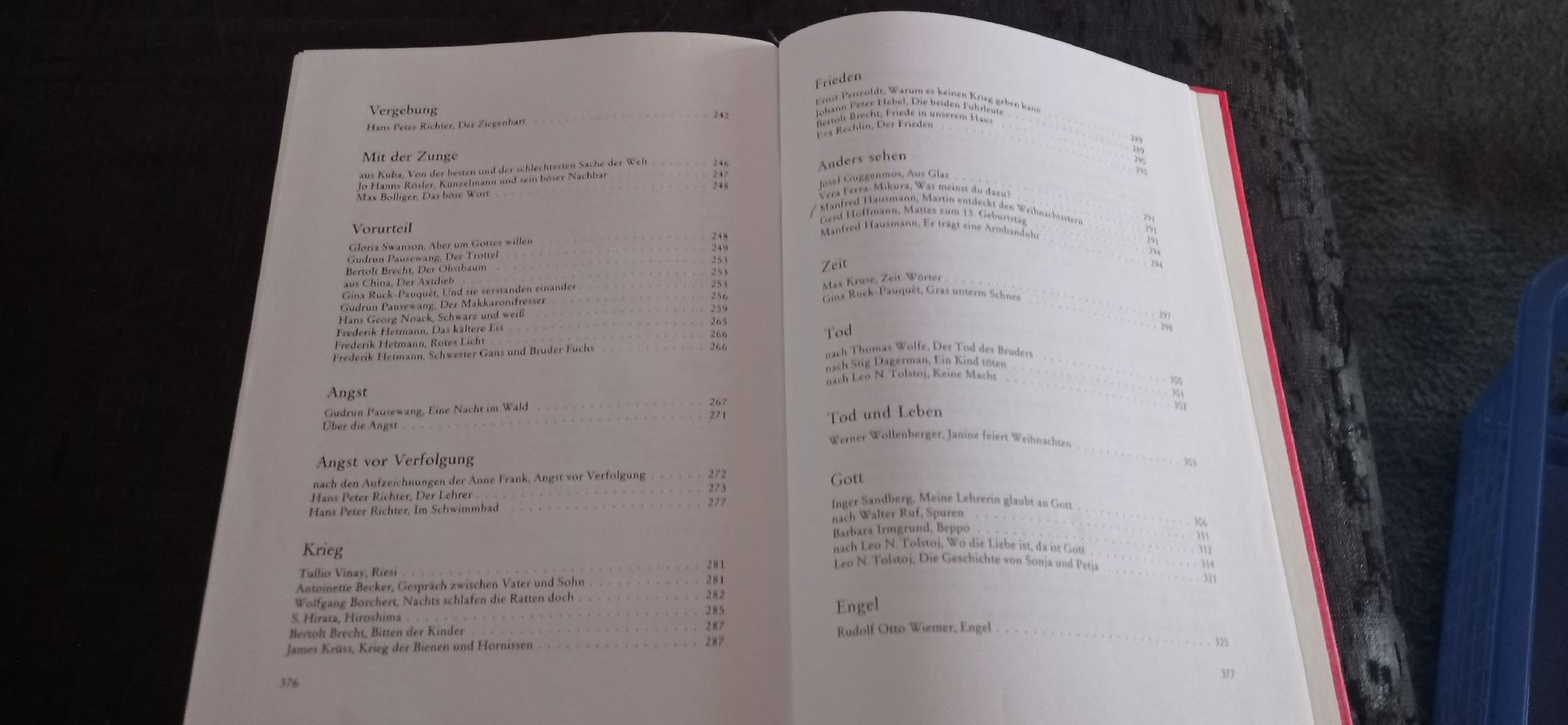 Libri: Vorlesebuch Religion 1 – Usato da Maienfeld venduto da Alpenblume12 4