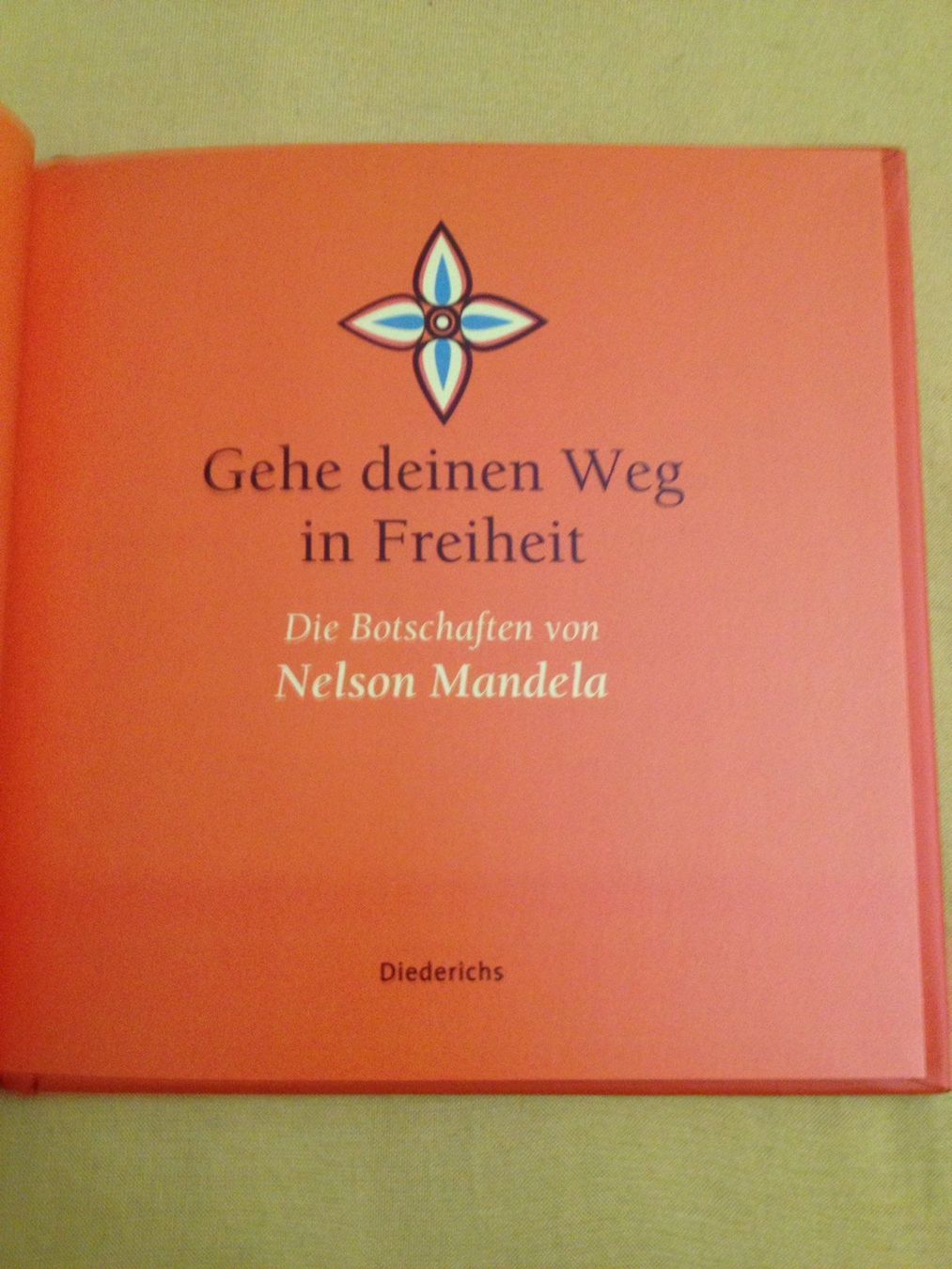 Libri: Buch "Gehe deinen Weg in Freiheit" – Nuovo (secondo la descrizione) da Siegershausen venduto da Bubsi83 1