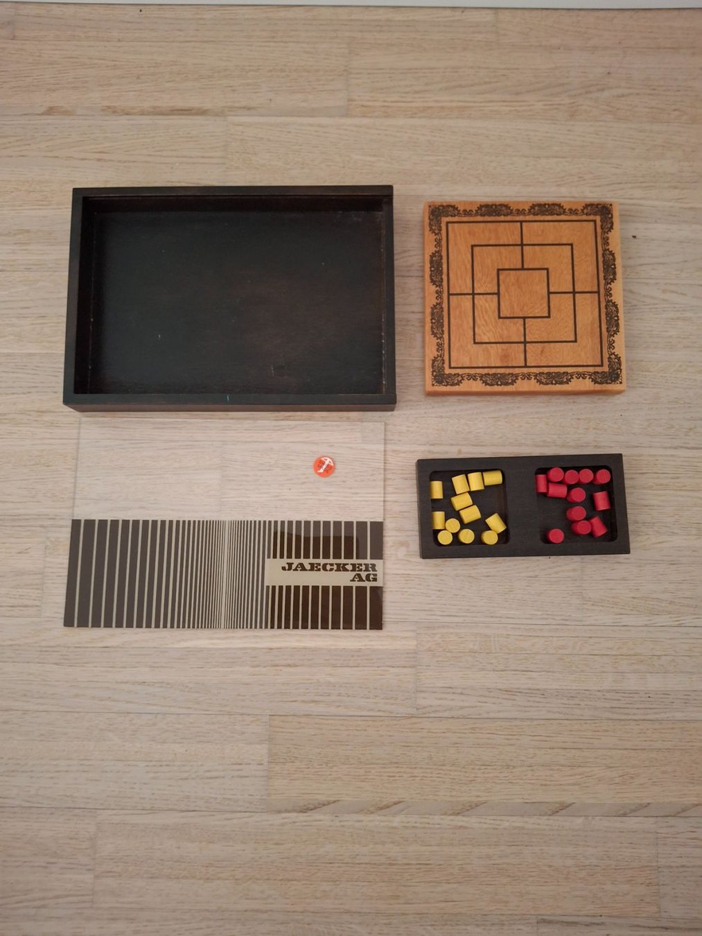 Giochi: Vintage Mühle Set aus Holz – Usato da Dietikon venduto da Hwengi