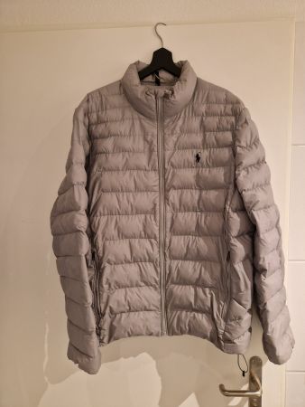 Ralph Lauren: Hellgraue, leichte Daunenjacke, Gr. M