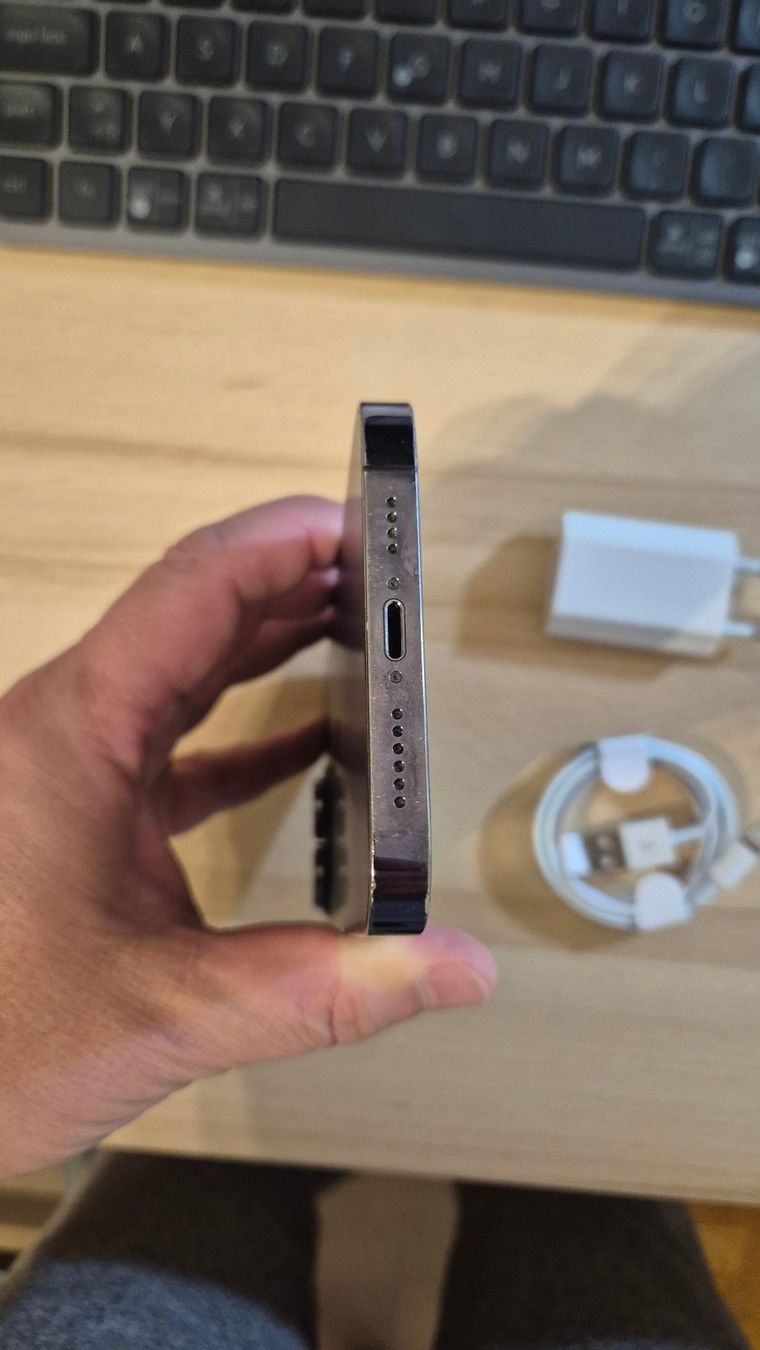 Apple Handys / Smartphones: iPhone 14 Pro Max 256GB Deep Purple 3046 – Gebraucht aus Münchenbuchsee von MV_Solutions 8