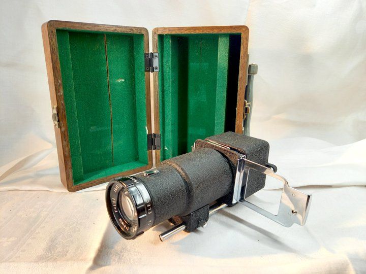Fotocamera: Objectif Visionneuse diapositifs MKB29 – Usato da Ponts-de-Martel venduto da Henri-Louis 1
