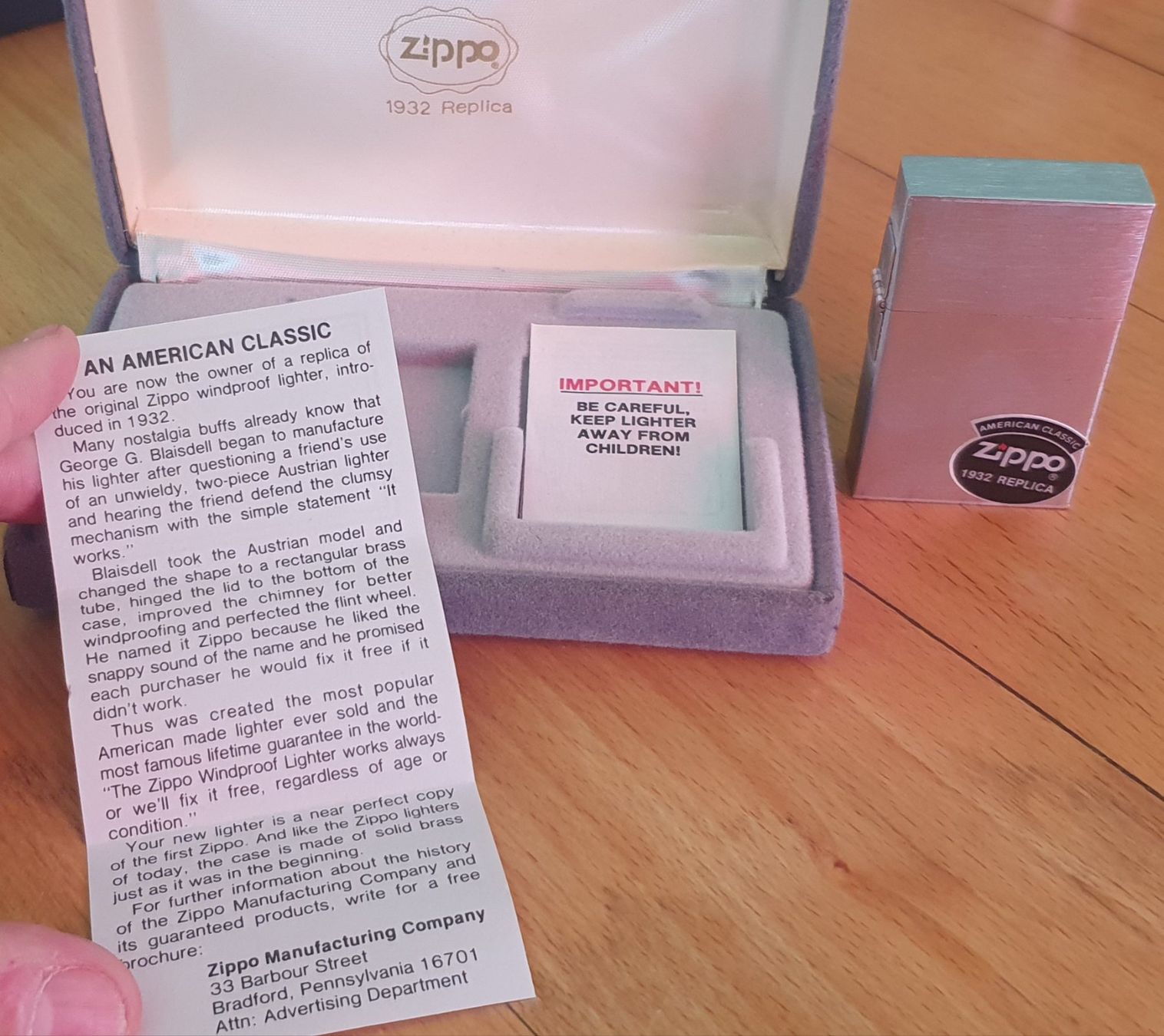 Zippo Accendini: Zippo Original 1932 Replica mit Etui & Booklet – Nuovo (secondo la descrizione) da Bern venduto da Llu 5