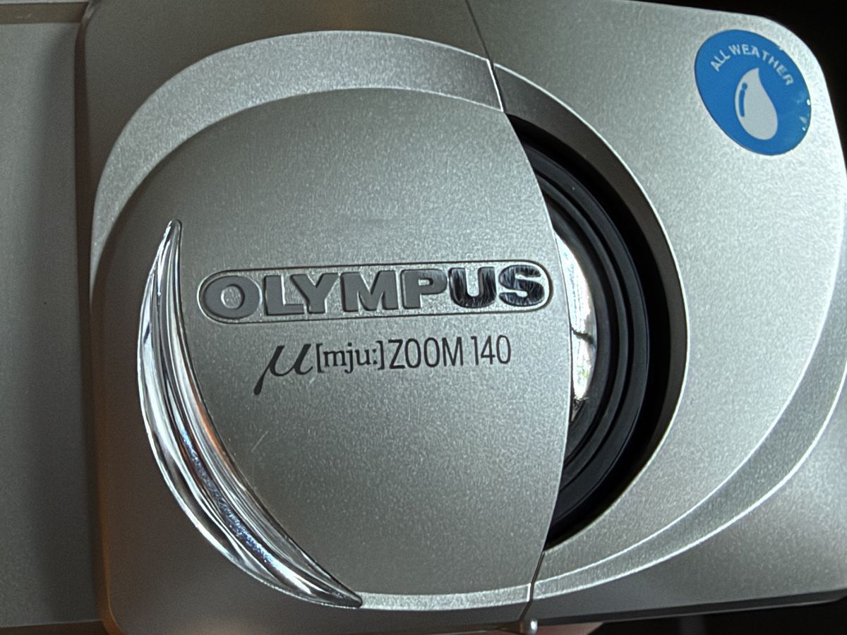 Olympus Appareil photo: Olympus mju Zoom 140 silber – D'occasion à Urdorf par fant0mas 8