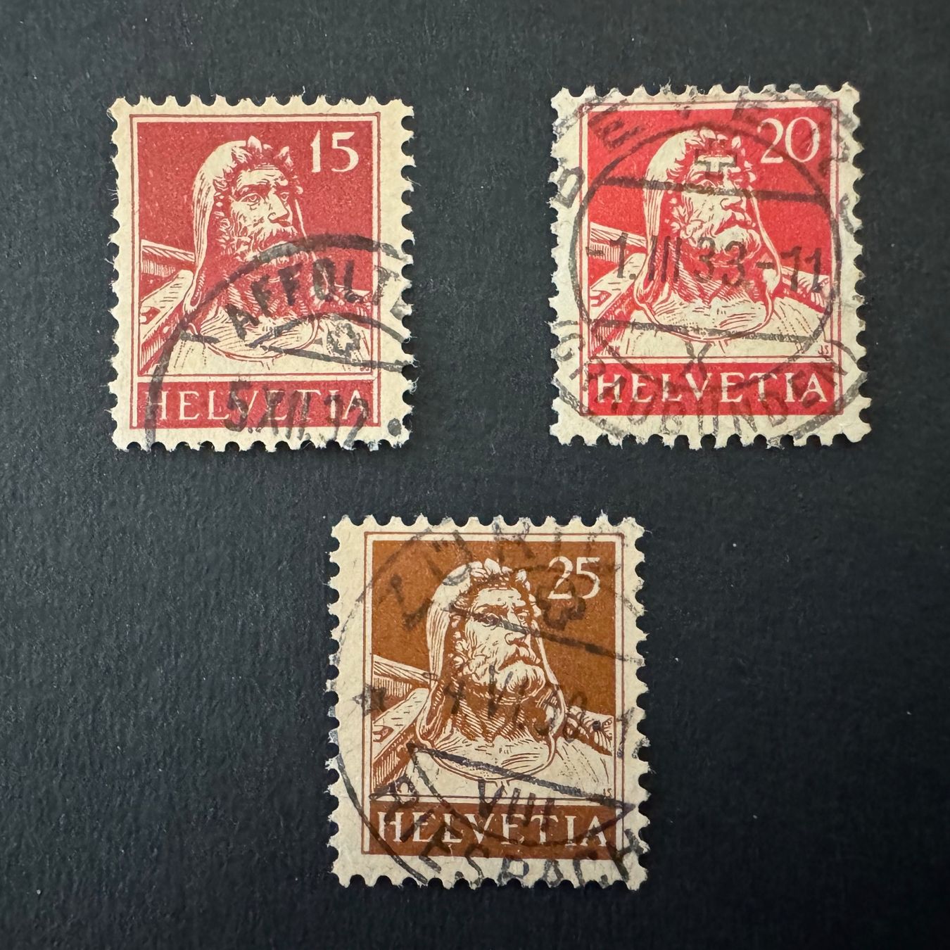 Tutti i francobolli: Tellbrustbild, Auswahl, gestempelt – Usato da Stallikon venduto da HILDECH1 2