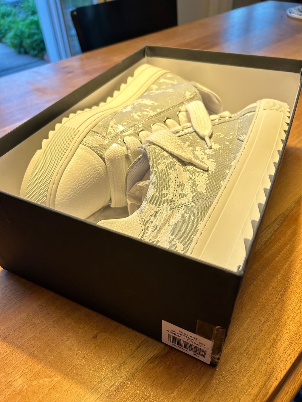 Scarpe da uomo: Numeris Sneaker neu & originalverpackt Grösse 45 – Nuovo e nell'imballaggio originale da Niederrohrdorf venduto da Mirjam3056 7