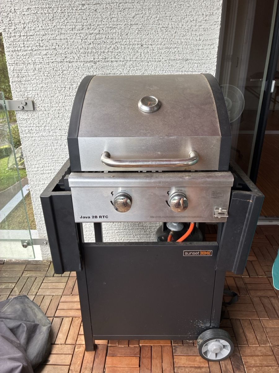 Grills: Sunset BBQ Gas Grill Java 2B RTC - used condition – Gebraucht aus Zürich von BlancaL 1