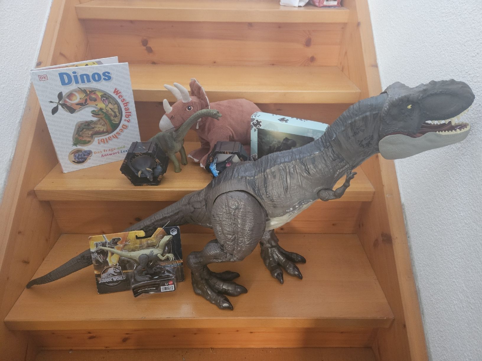 Giocattoli: Dino Set ideales Geschenk – Usato da Pfaffnau venduto da sim_6rqw 2