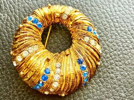Broche vintage dorée et strass bleus et blancs