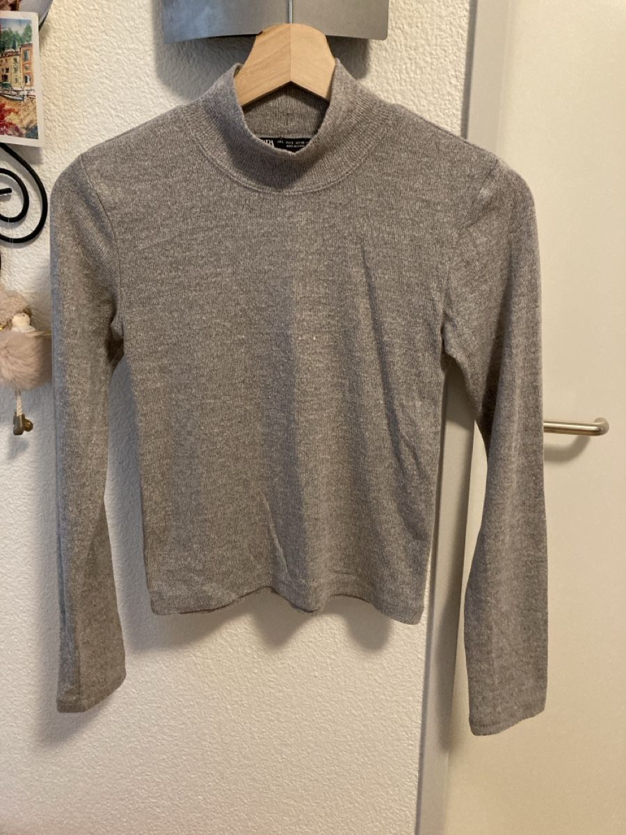 Zara Maglioni & Felpe: Graues leichtes Pulli / langarmiges Shirt – Usato da Urtenen-Schönbühl venduto da alessibas