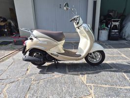 Sym Mio
