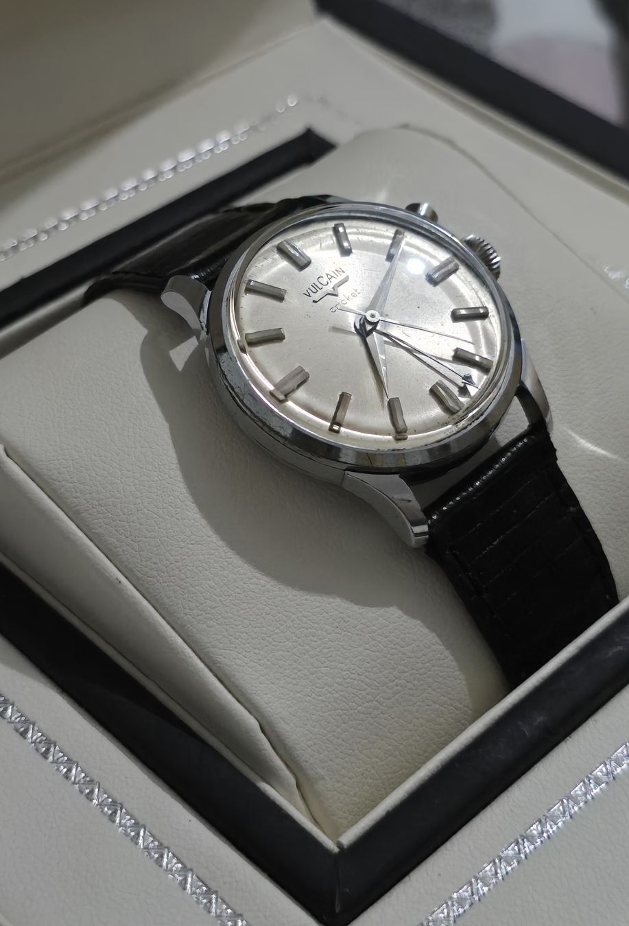 Vulcain Uhren: Montre Vulcain Cricket – Gebraucht aus Les Acacias von watinjo 3