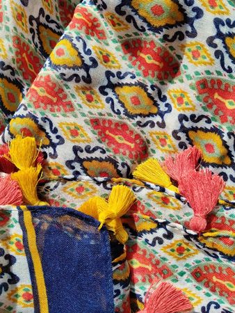 Summer scarf 100% polyester approx 85x180 cm