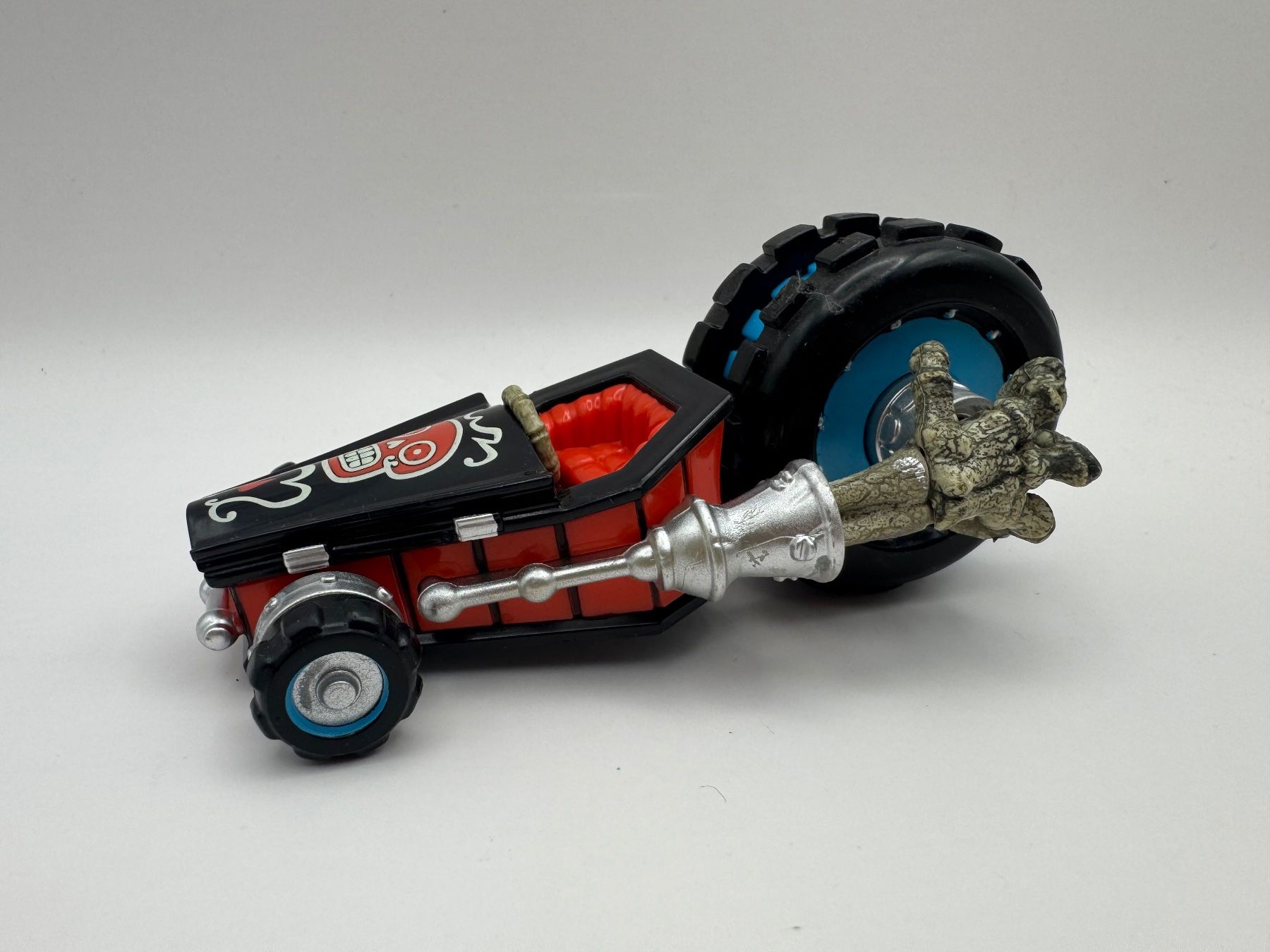 Statuette: Skylanders SuperChargers Crypt Crusher – Usato da Bettlach venduto da awi_7jcb 1