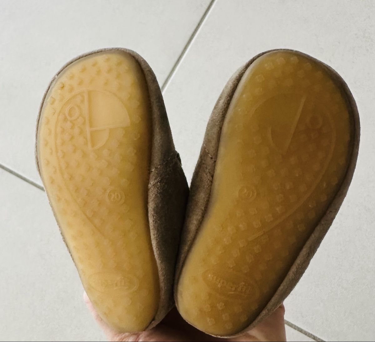 Superfit Chaussures garçon: Hausschuhe braun, Grösse 20 – D'occasion à St.Gallenkappel par art_67gq 2