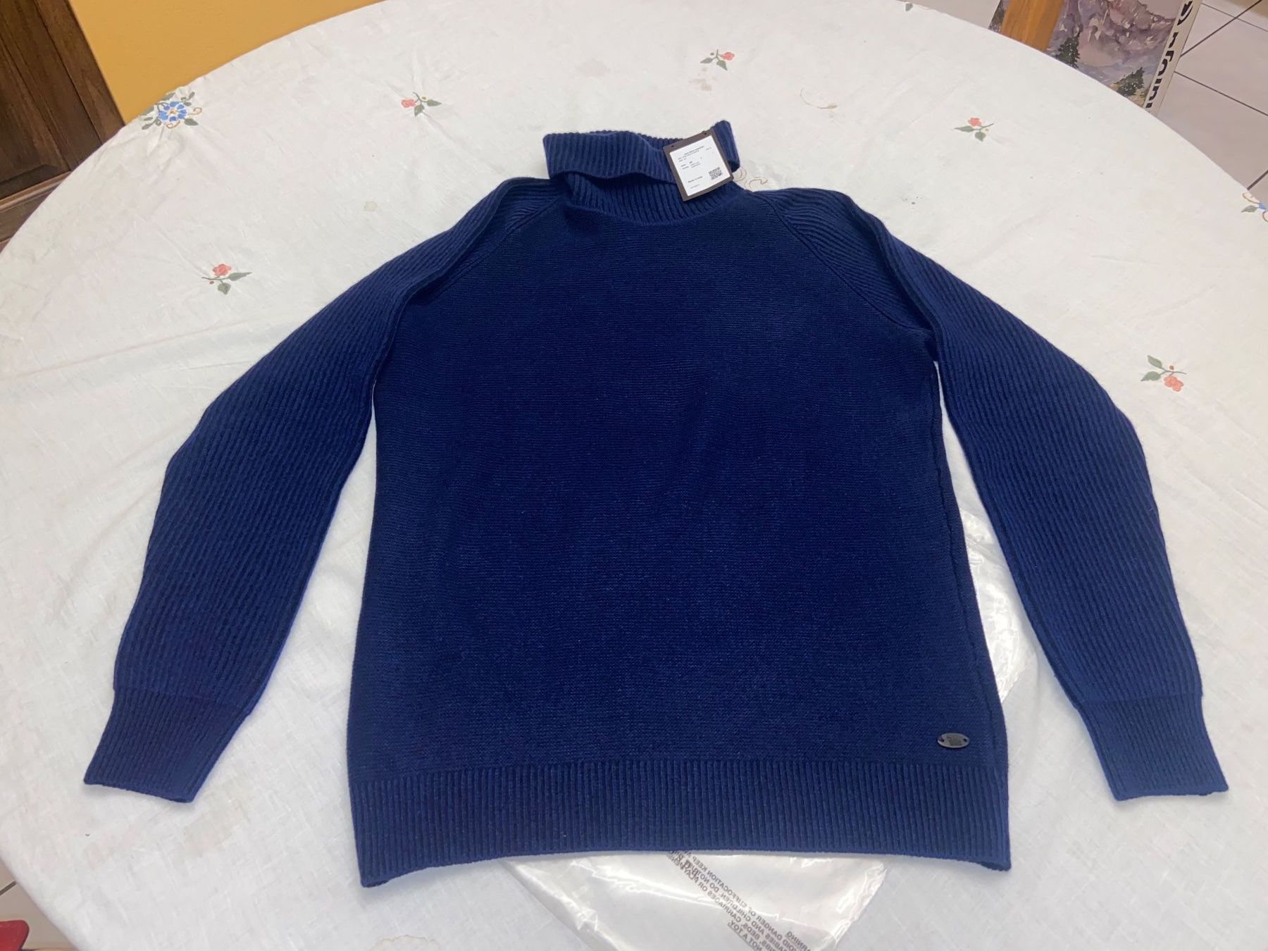 Pullover & Sweatshirts: Pull col roulé Lanificio Colombo bleu100% kid cachemire neuf – Neu und originalverpackt aus Réchy von santiwwrld_514 1