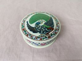 Porzellan Puderdose Byzantium Elizabeth Arden