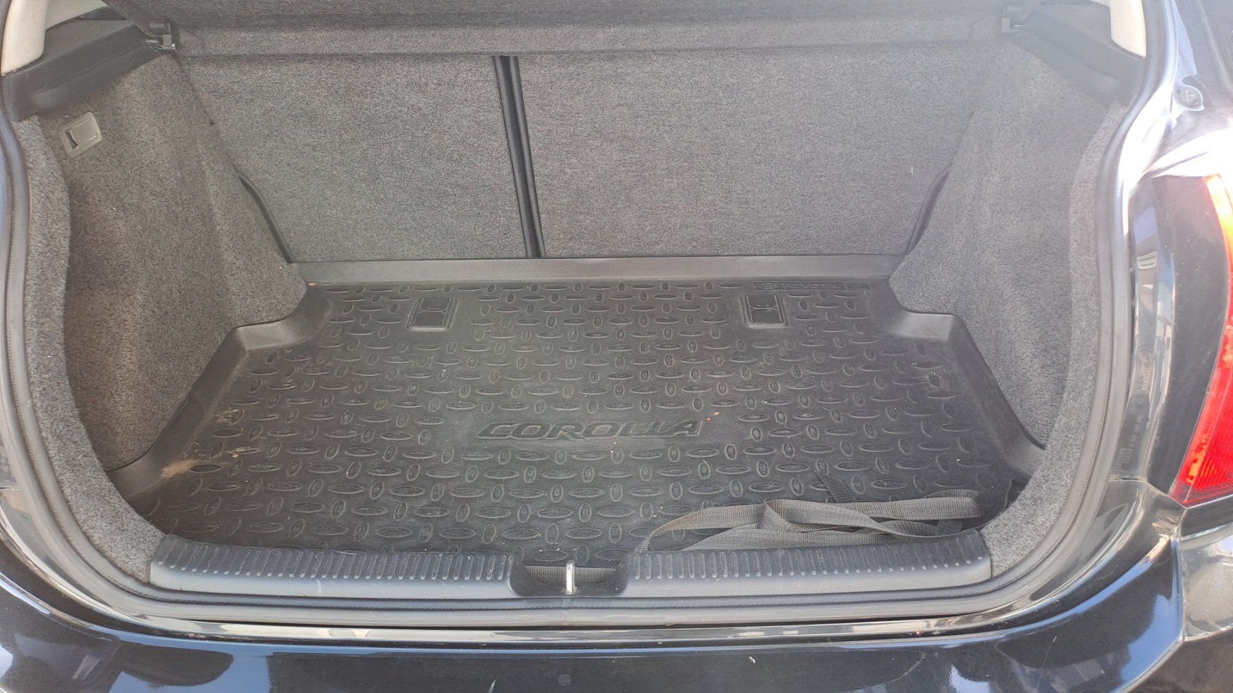 Toyota Automobili: Toyota corolla ts non compresseur de 2005 – Usato da Romanel-sur-Morges venduto da LesHorizonsBleus 7