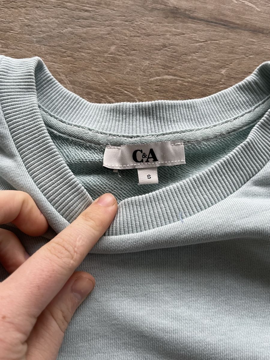 C&A Maglioni & Felpe: C&A Pullover mit Rüschchen – Usato da Zuzwil SG venduto da dieschnellemichelle 1