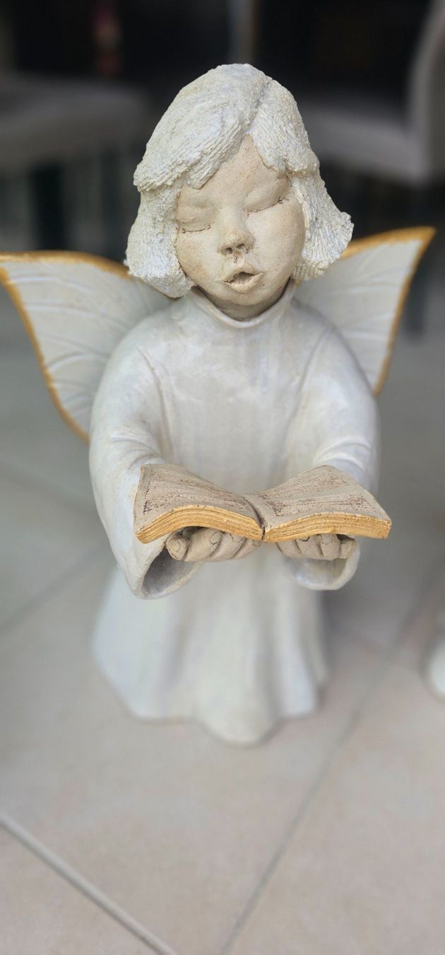 Statuette: 3 grosse handgefertigte Weihnachtsengel – Usato da Oeschgen venduto da HASD 3