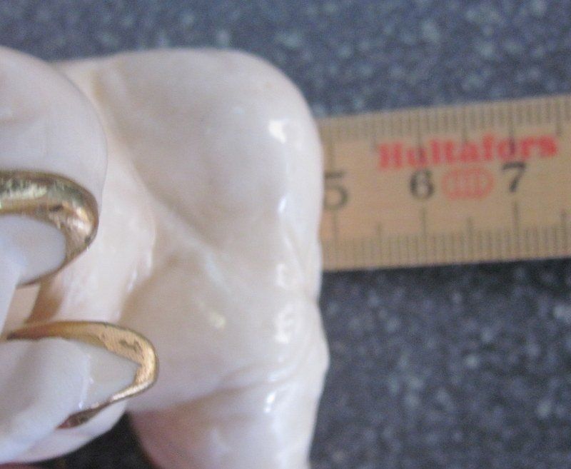 Figuren: Porzellan Engel sitzend betend – Gebraucht aus Bischofszell von Pfau0 8