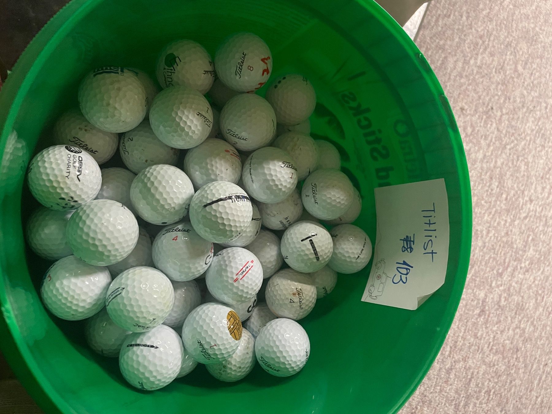 Palloni: Golfbälle  224 Srixon, 84 Wilson 103 Titlist – Usato da Wittenbach venduto da Flubbinenkitter 2