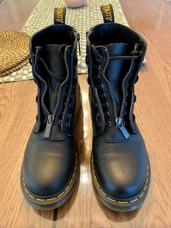 Dr martens pascal hotsell front zip 39