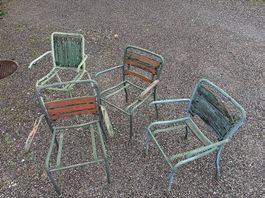 4 chairs vintage