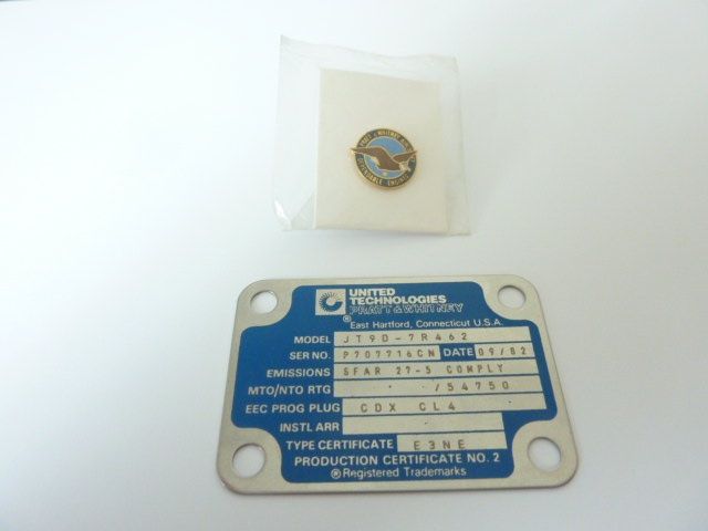 Plaquettes & Badges: Original Triebwerk CERTFICATE plus PIN – D'occasion à Bassersdorf par regatoli