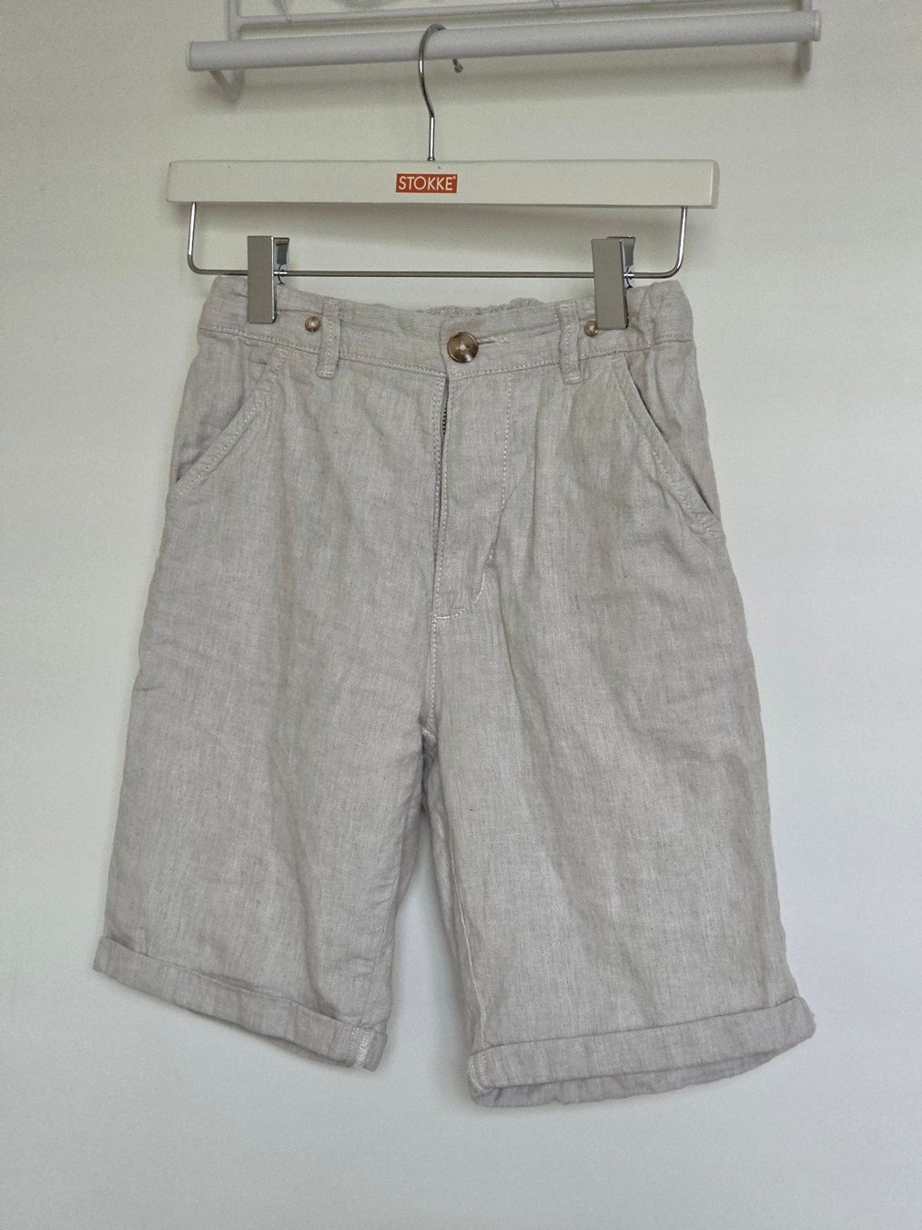 C&A Pantaloni: edle, luftige Leinenshorts Gr. 140 – Usato da Zürich venduto da Londonista