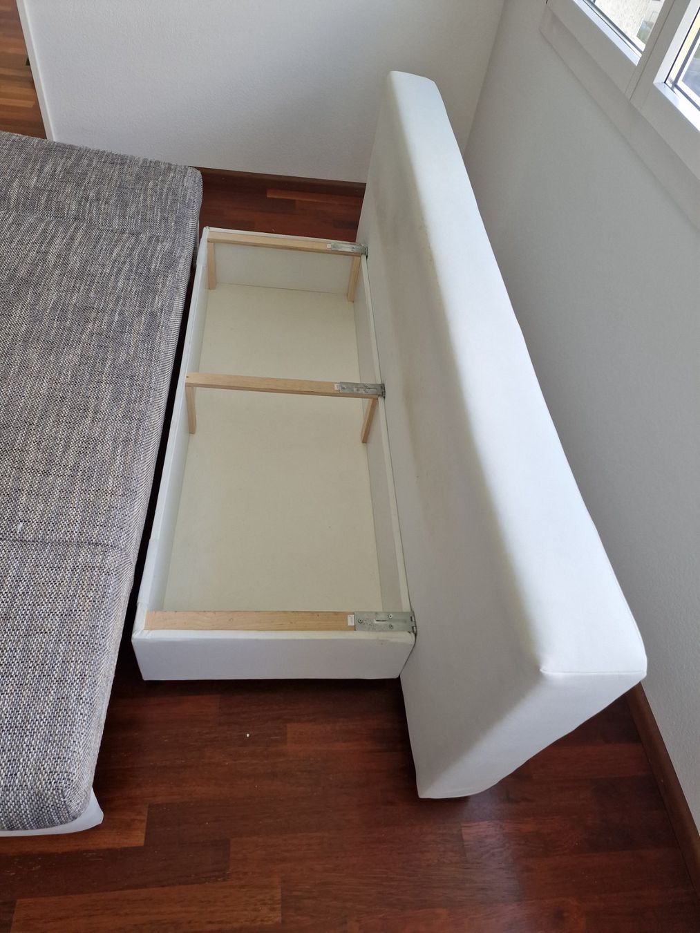 Divani: Couch / Sofa mit Stauraum – Usato da Basel venduto da Blaze_It 2