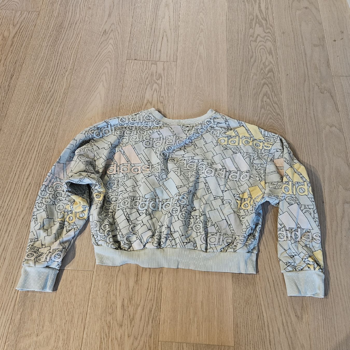 Adidas Pullover & Sweatshirts: Adidas Pullover – Gebraucht aus Rüschlikon von niwa 2