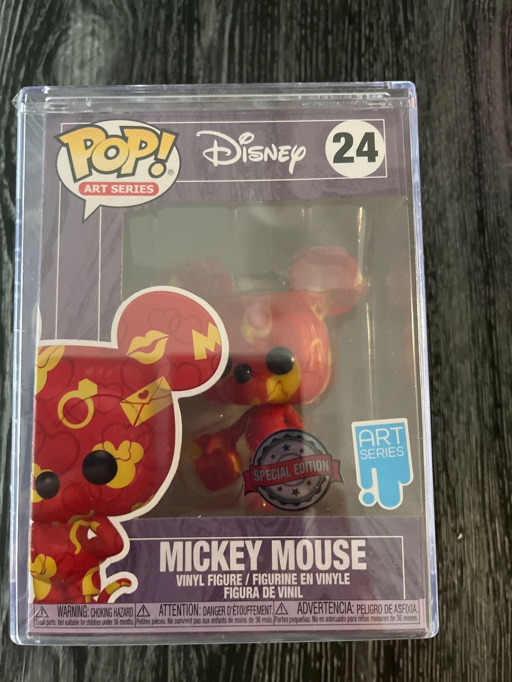 Funko Statuette: Funko pop Disney / Mickey Art séries – Nuovo e nell'imballaggio originale da Yverdon-les-Bains venduto da vin_95zk