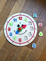 Spiel Uhr aus Holz / Puzzle - Lern die Zeit!