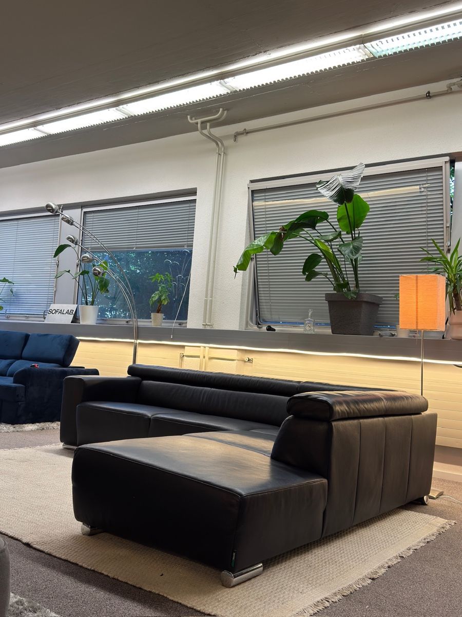 Sofas: Ultsch Polstermöbel Ecksofa, schwarzes Rindsleder – Gebraucht aus Fehraltorf von Sofalab.swiss 4