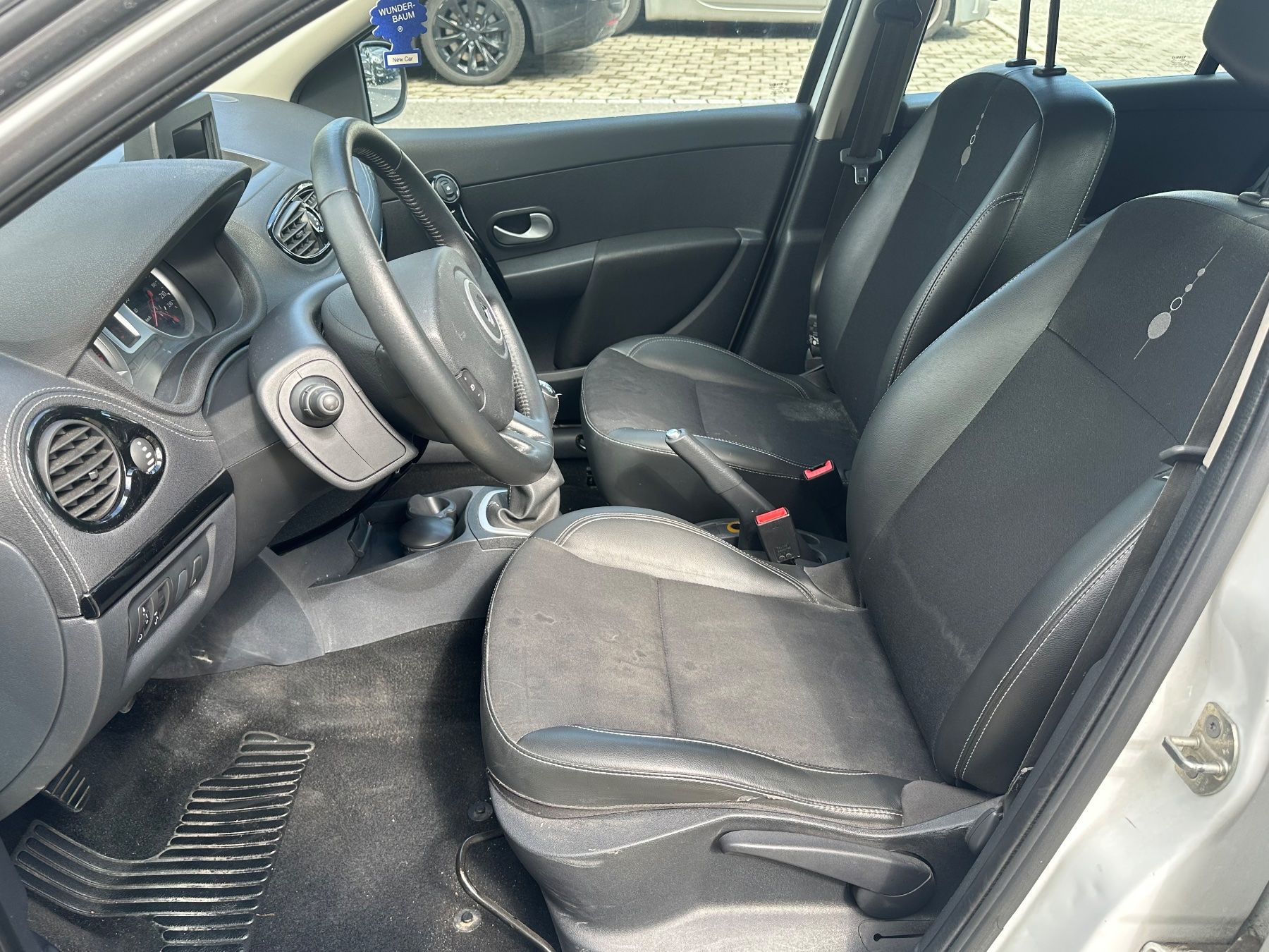 Renault Automobili: Renault Clio 1.2 103 PS  ( B5a ) – Usato da Ebikon venduto da KJ522ZU 5