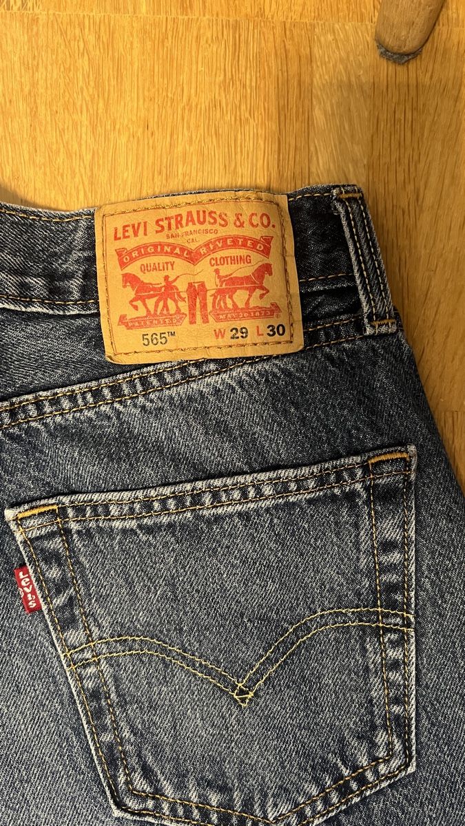 Levi's Jeans: Levis 565 29x30 – Nuovo (secondo la descrizione) da Basel venduto da david.rdm 2