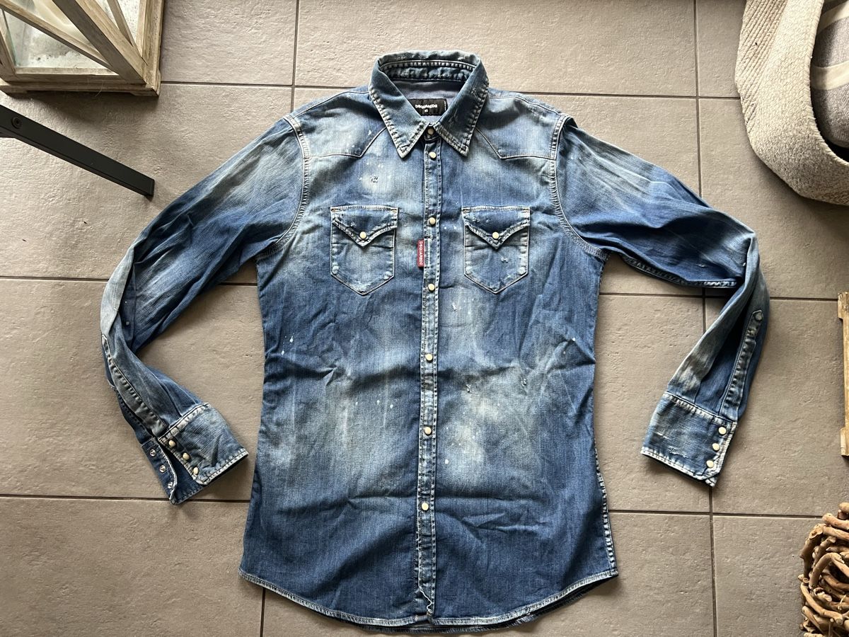 Dsquared2 Chemises: Dsquared2 camicia jeans uomo 50 – D'occasion à Mendrisio par fly_9wzx 2